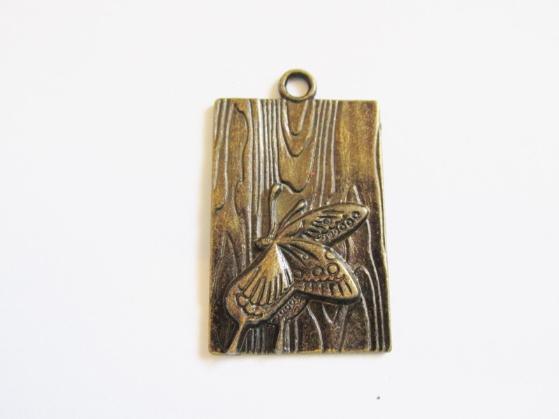 (image for) Butterfly antique bronze pendant/charm HU13-40